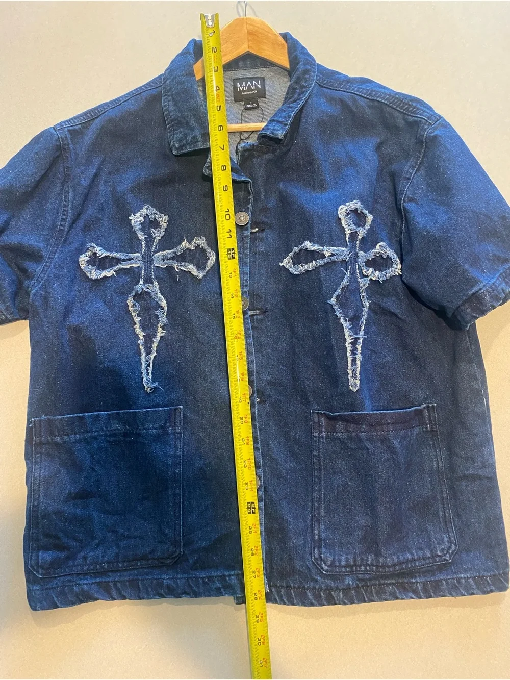 Vintage all genders Blue Short-Sleeve Denim Jacket with Frayed Cross Appliqués